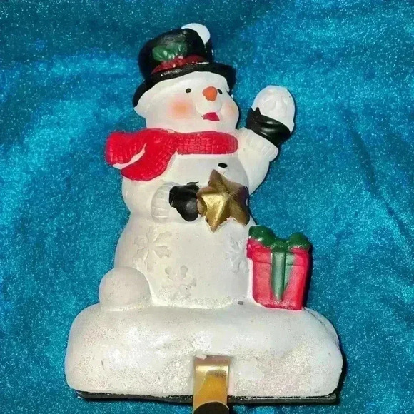 Greenbrier International Christmas Mantel Stocking Hanger - Picture 2 of 5